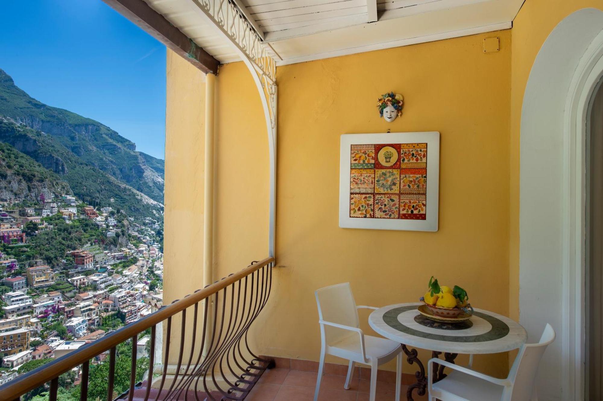 Casa Le Terrazze Apartment Positano Luaran gambar