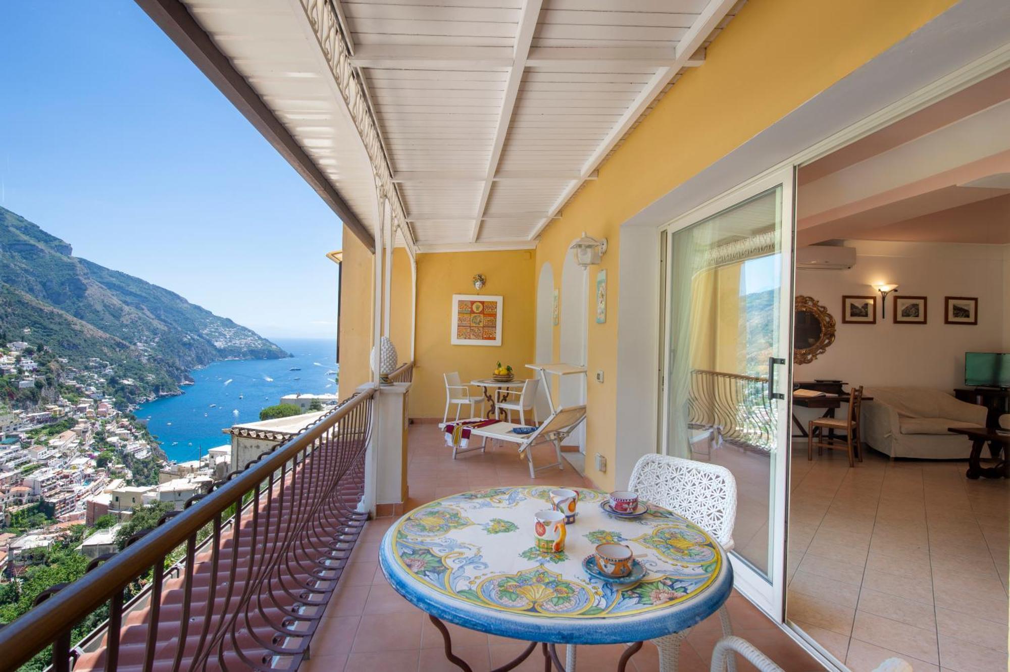 Casa Le Terrazze Apartment Positano Luaran gambar