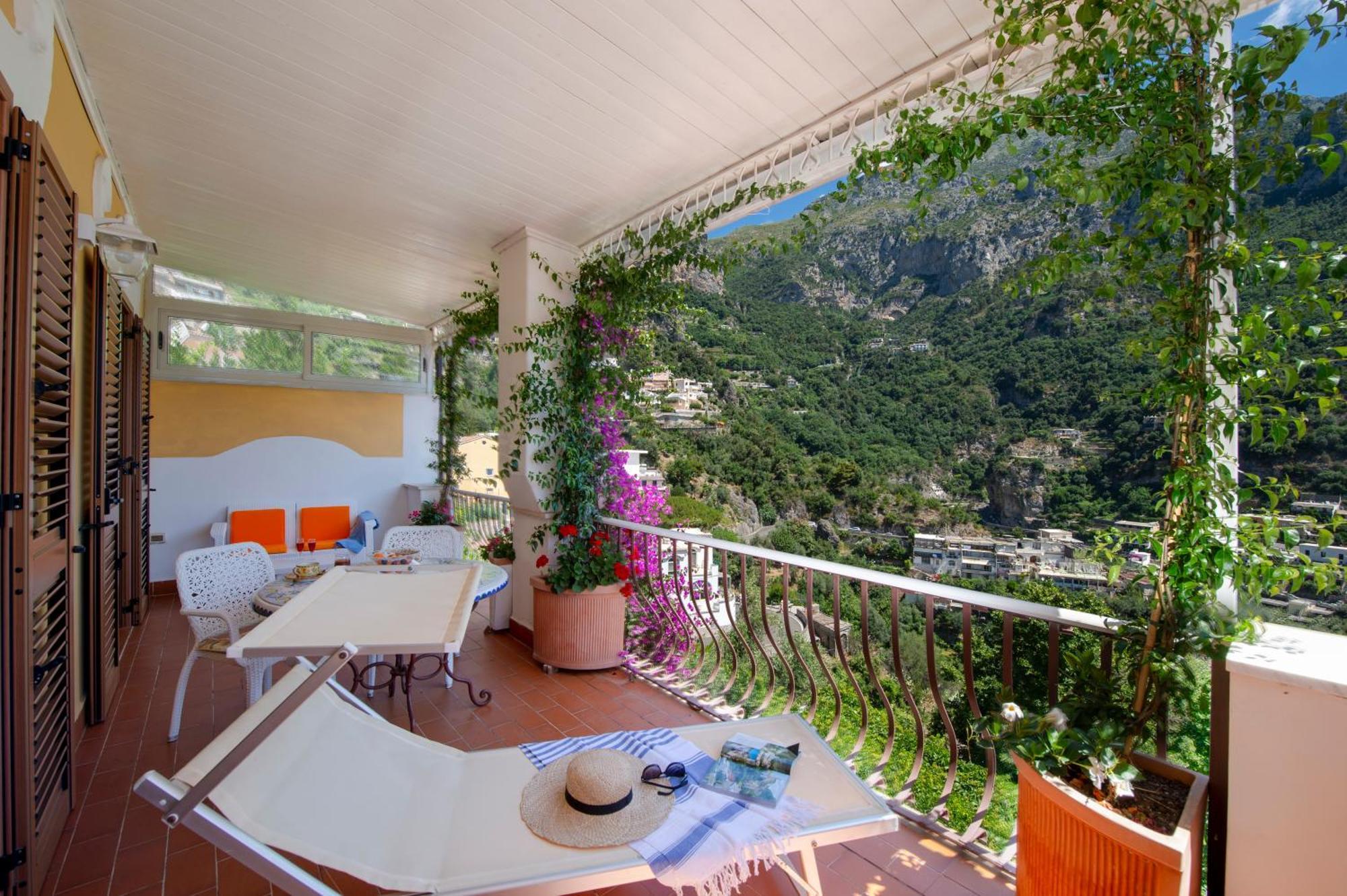 Casa Le Terrazze Apartment Positano Luaran gambar